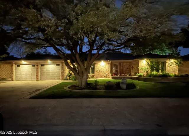 Property at 3304 77th St, Lubbock, TX 79423, 3 beds, 2.5 baths