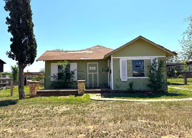 Property at 314 E 3rd St, Spur, TX 79370, 1 bed, 1 bath