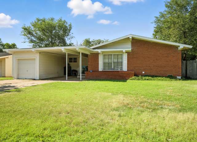 Property at 3015 55th St, Lubbock, TX 79413, 3 beds, 1 bath