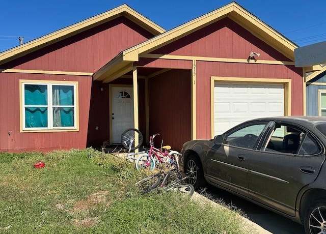 Property at 1515 E Tulane St, Lubbock, TX 79403, 3 beds, 2 baths
