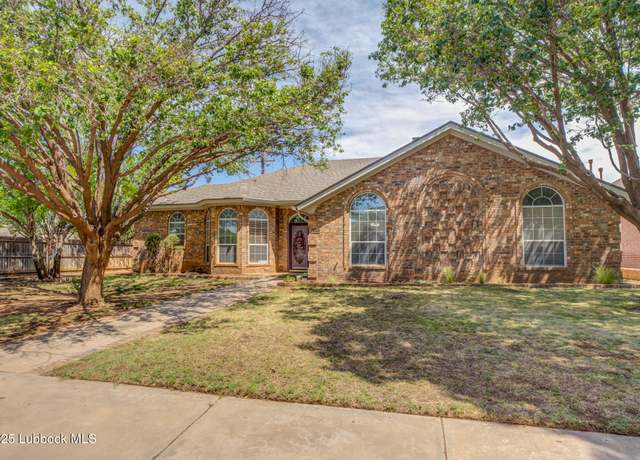 Property at 5722 84th St, Lubbock, TX 79424, 4 beds, 3 baths