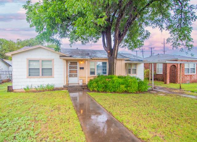 Property at 1517 37th St, Lubbock, TX 79412, 3 beds, 1.5 baths