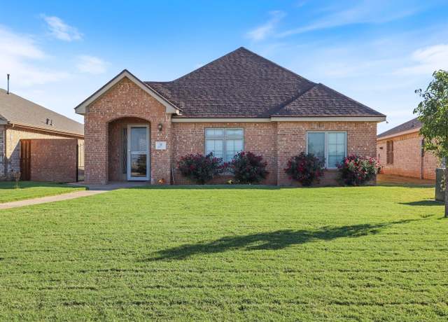 Property at 26 Wilshire Blvd, Lubbock, TX 79416, 3 beds, 2 baths