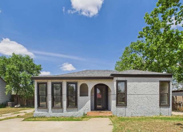 Property at 2306 32nd St, Lubbock, TX 79411, 2 beds, 1 bath