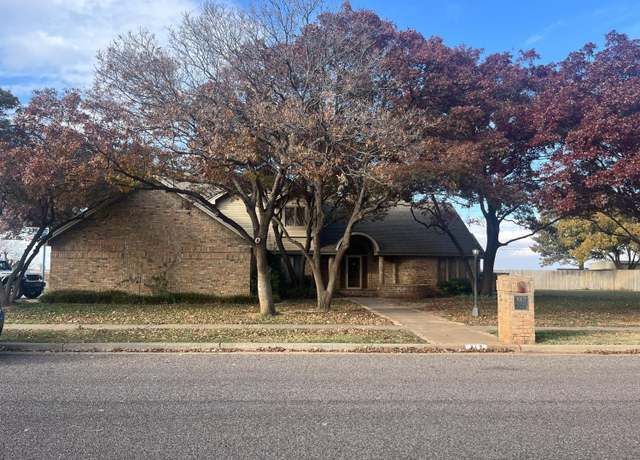 Property at 812 N 23rd St, Lamesa, TX 79331, 3 beds, 2.5 baths