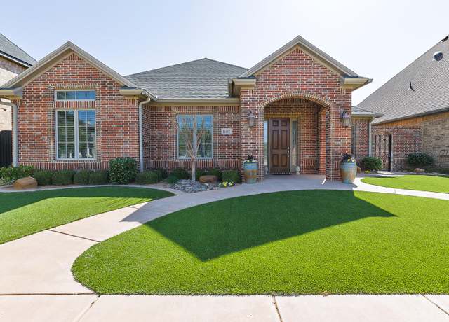 Property at 11407 Vicksburg Ave, Lubbock, TX 79424, 3 beds, 3.5 baths