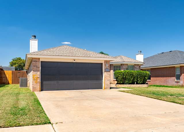 Property at 1434 78th St, Lubbock, TX 79423, 3 beds, 2 baths