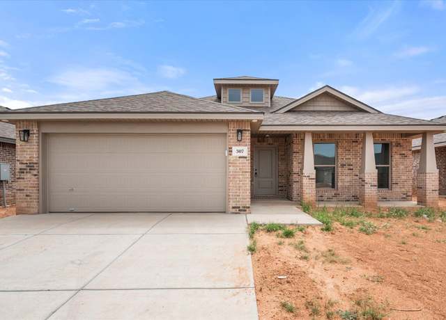Property at 307 E 24th St, Wolfforth, TX 79382, 3 beds, 2 baths