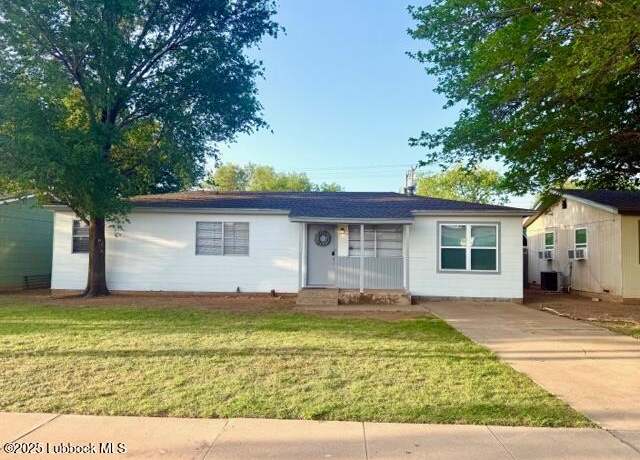 Property at 4513 51st St, Lubbock, TX 79414, 4 beds, 1 bath