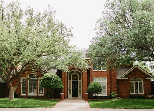 Property at 8703 Savannah Ave, Lubbock, TX 79424, 5 beds, 4.5 baths