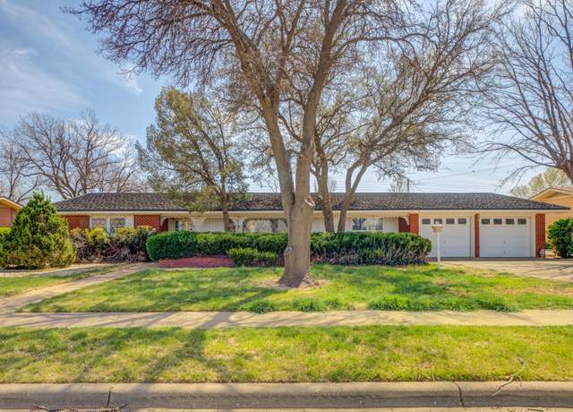 Property at 807 7th St, Wolfforth, TX 79382, 4 beds, 2 baths