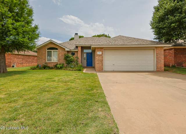 Property at 3305 103rd St, Lubbock, TX 79423, 3 beds, 2 baths