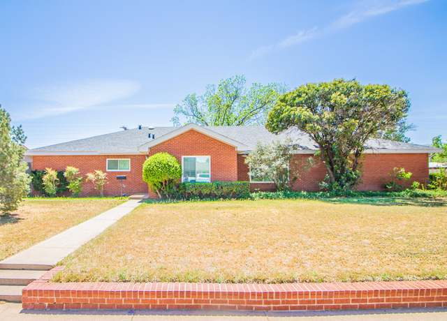 Property at 4831 10th St, Lubbock, TX 79416, 3 beds, 2 baths