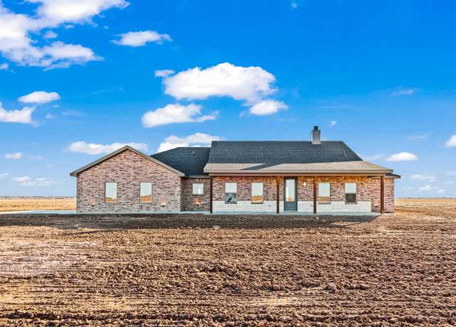 Property at 8412 N County Rd 1300, Shallowater, TX 79363, 3 beds, 2.5 baths