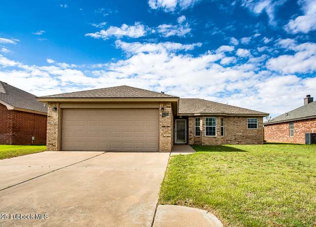 Property at 6512 7th St, Lubbock, TX 79416, 3 beds, 2 baths