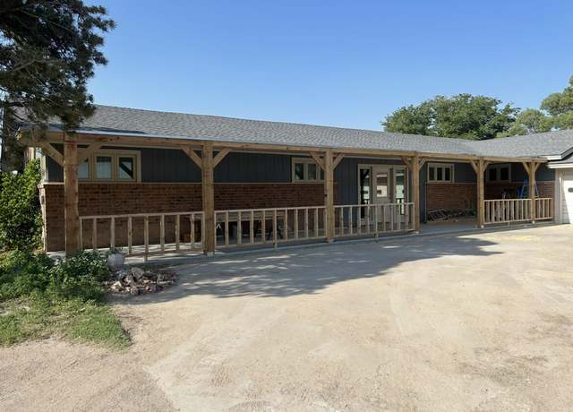 Property at 1907 US Hwy 70, Muleshoe, TX 79347, 4 beds, 3 baths