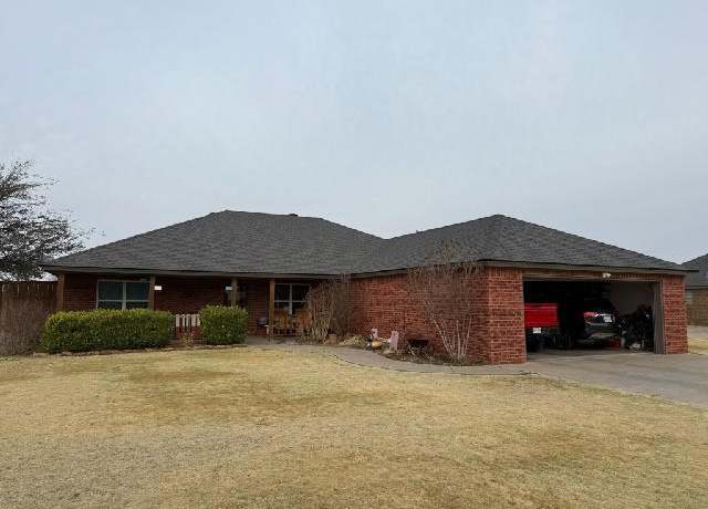Property at 501 S S Ave, Shallowater, TX 79363, 3 beds, 2 baths