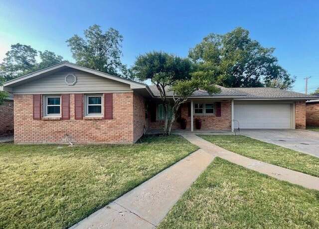 Property at 3423 60th St, Lubbock, TX 79413, 3 beds, 2 baths