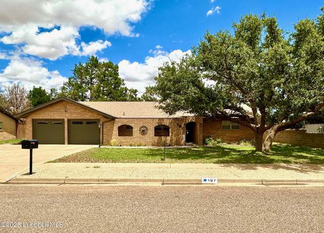 Property at 107 Rip St, Levelland, TX 79336, 3 beds, 2 baths