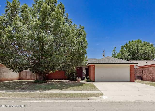 Property at 2603 79th St, Lubbock, TX 79423, 2 beds, 2 baths