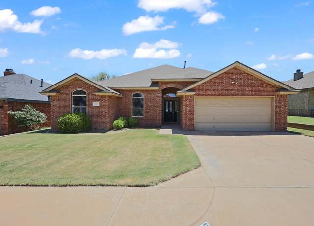 Property at 5507 103rd St, Lubbock, TX 79424, 4 beds, 3 baths
