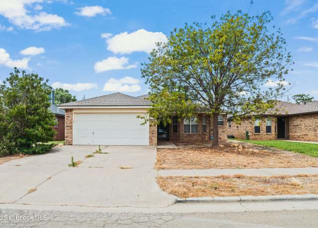 Property at 1712 75th St, Lubbock, TX 79423, 3 beds, 2 baths