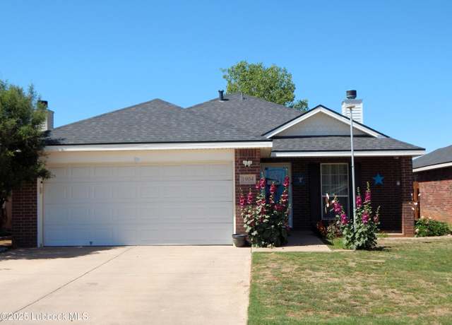 Property at 1904 100th St, Lubbock, TX 79423, 3 beds, 2 baths