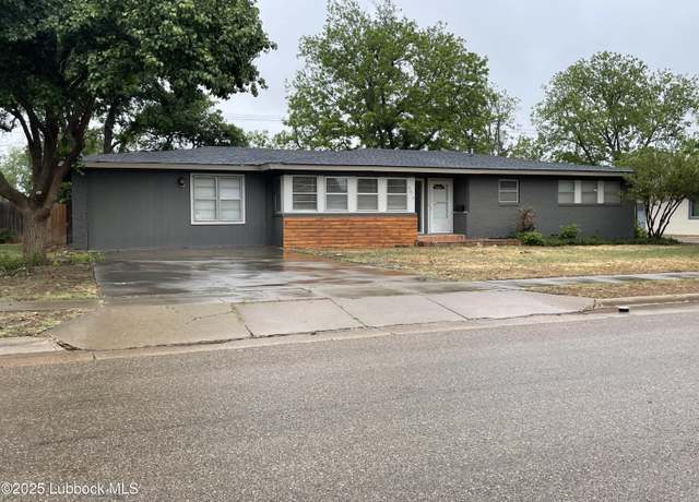 Property at 3614 28th St, Lubbock, TX 79410, 5 beds, 3 baths