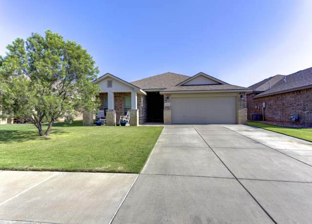Property at 2120 136th St, Lubbock, TX 79423, 3 beds, 2 baths