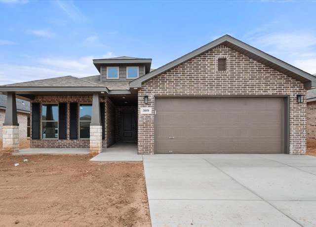 Property at 309 E 24th St, Wolfforth, TX 79382, 3 beds, 2 baths