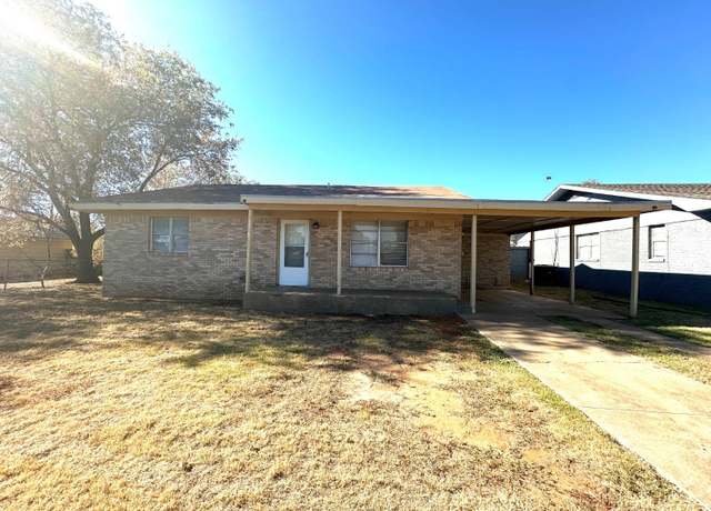 Property at 5005 39th St, Lubbock, TX 79414, 3 beds, 2 baths