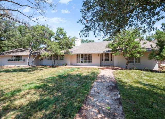 Property at 4606 21st St, Lubbock, TX 79407, 5 beds, 4.5 baths