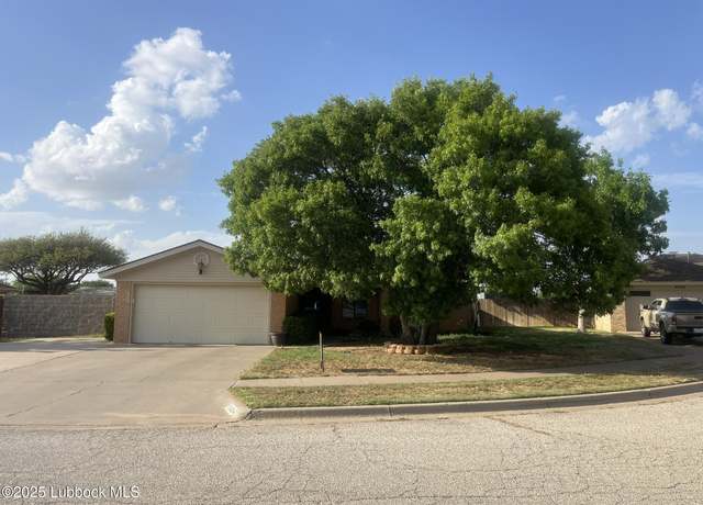 Property at 6004 68th St, Lubbock, TX 79424, 3 beds, 2 baths