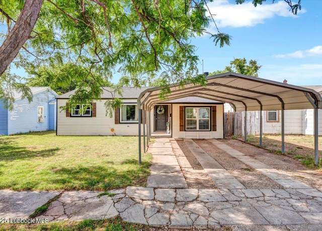 Property at 304 14th St, Levelland, TX 79336, 3 beds, 2 baths