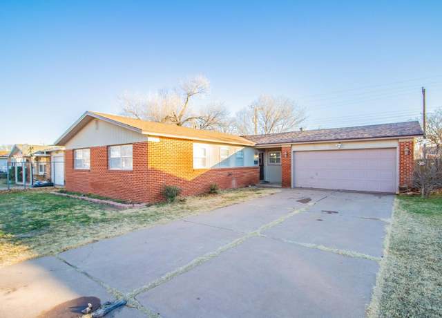 Property at 5307 47th St, Lubbock, TX 79414, 3 beds, 1.5 baths