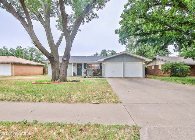 Property at 4815 15th St, Lubbock, TX 79416, 3 beds, 2 baths