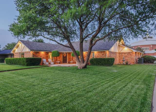 Property at 6109 Elkhart Ave, Lubbock, TX 79424, 3 beds, 2 baths