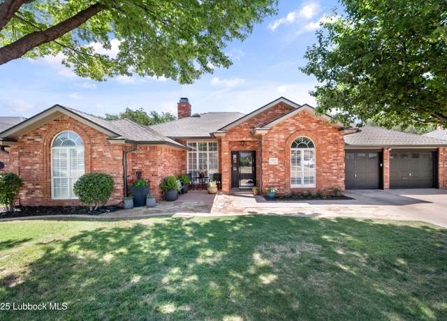 Property at 6021 78th St, Lubbock, TX 79424, 4 beds, 3 baths