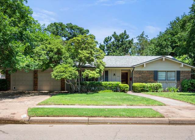 Property at 3820 53rd St, Lubbock, TX 79413, 3 beds, 2 baths