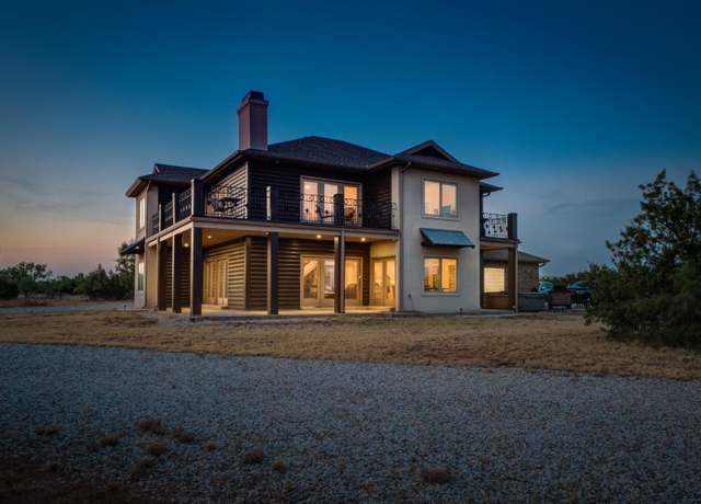 Property at 115 Sierra Vista Dr, Justiceburg, TX 79330, 4 beds, 3.5 baths