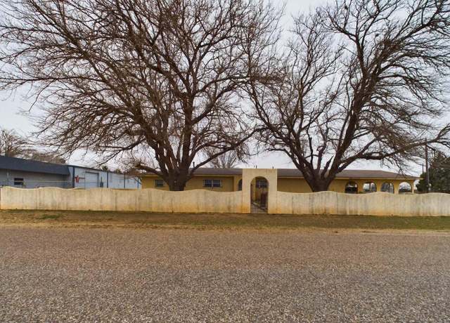 Property at 1211 140th St, Lubbock, TX 79423, 3 beds, 4 baths