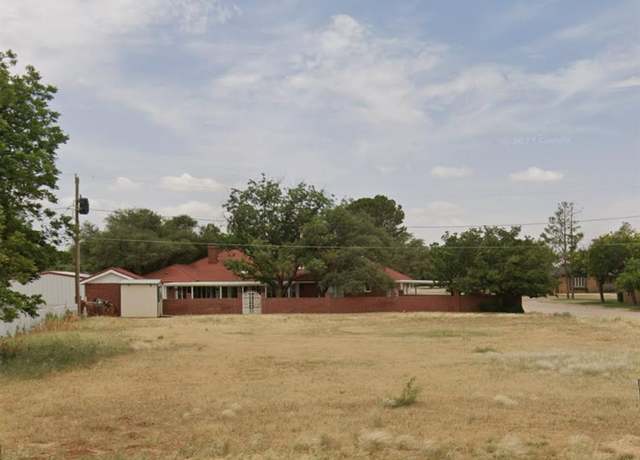 Property at 2301 Highland Dr, Lamesa, TX 79331