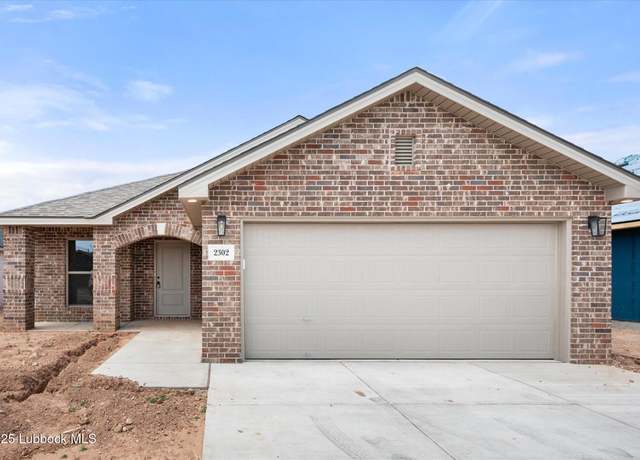 Property at 2302 133rd St, Lubbock, TX 79423, 3 beds, 2 baths