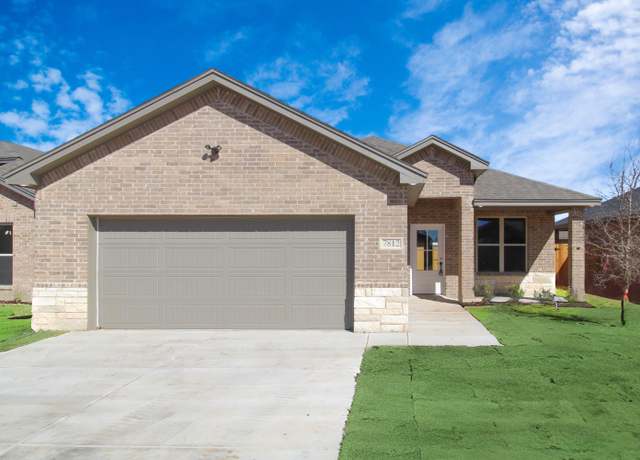 Property at 7812 96th St, Lubbock, TX 79424, 3 beds, 2 baths