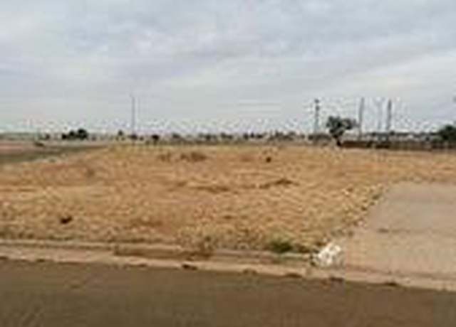 Property at 402 N Ironwood Ave, Lubbock, TX 79403