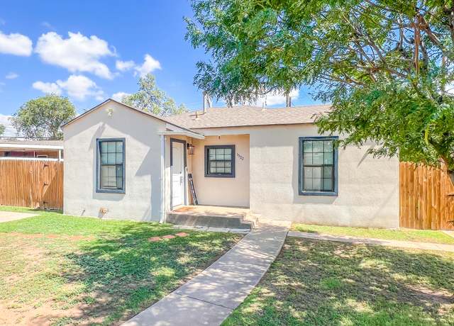 Property at 1502 30th St, Lubbock, TX 79411, 2 beds, 1 bath