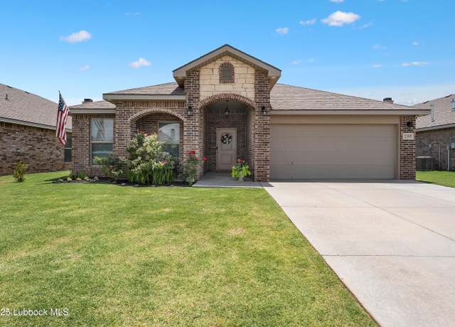 Property at 2305 140th St, Lubbock, TX 79423, 4 beds, 2.5 baths