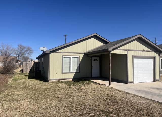 Property at 1517 E 15th St, Lubbock, TX 79403, 3 beds, 2 baths