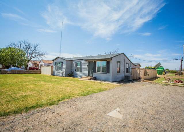Property at 203 Ave D, Abernathy, TX 79311, 3 beds, 1 bath