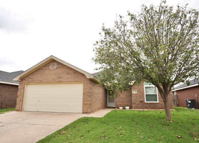 Property at 6535 86th St, Lubbock, TX 79424, 3 beds, 2 baths